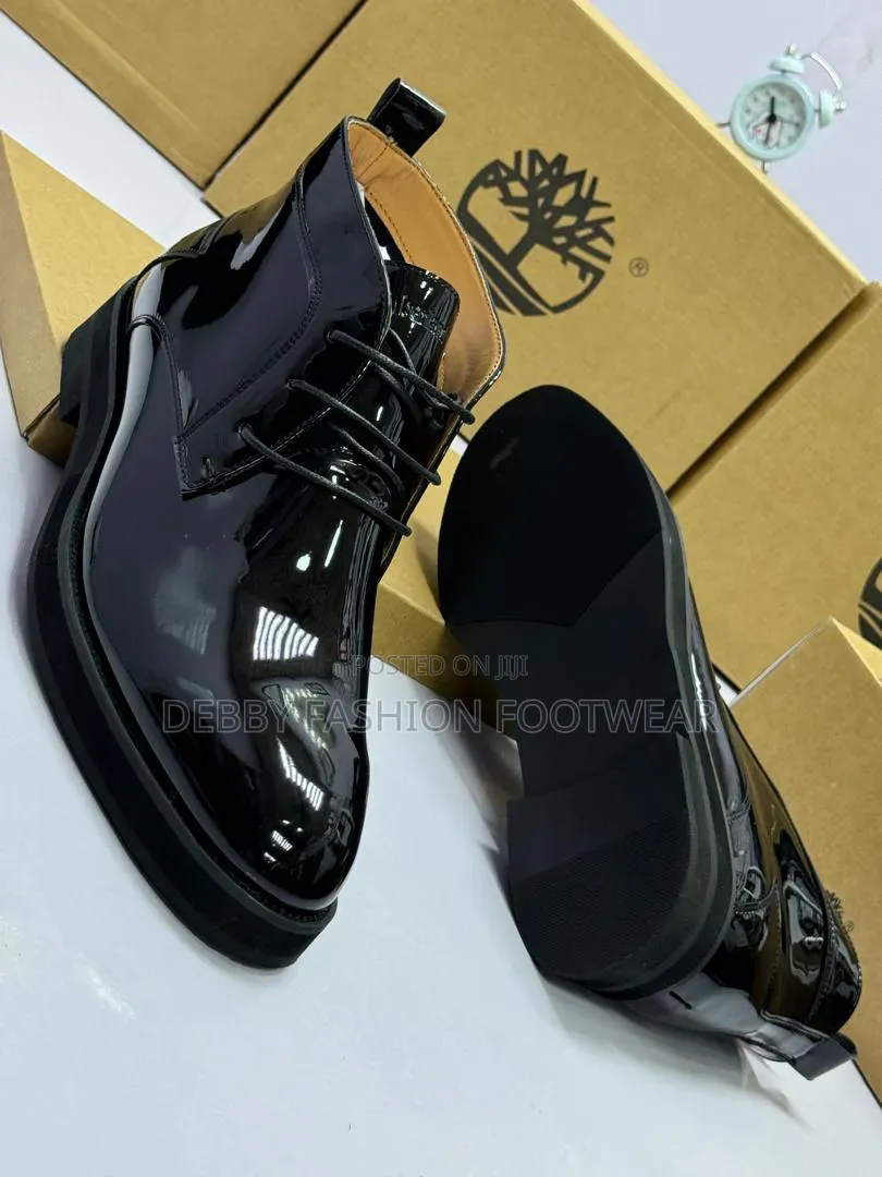 Classic Clarks Men’S Ankle Shoes