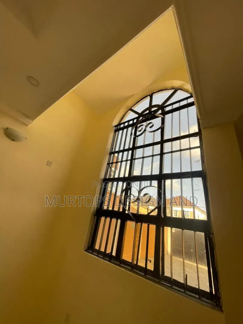 Mini Flat in Ikota Gra Estate for rent