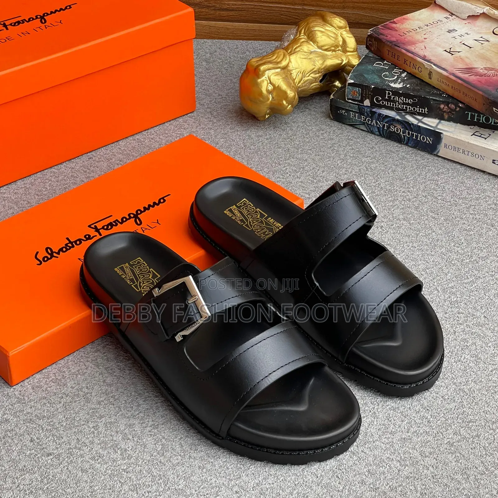 Step Into Comfort and Style With High-Quality Men’S Slippers