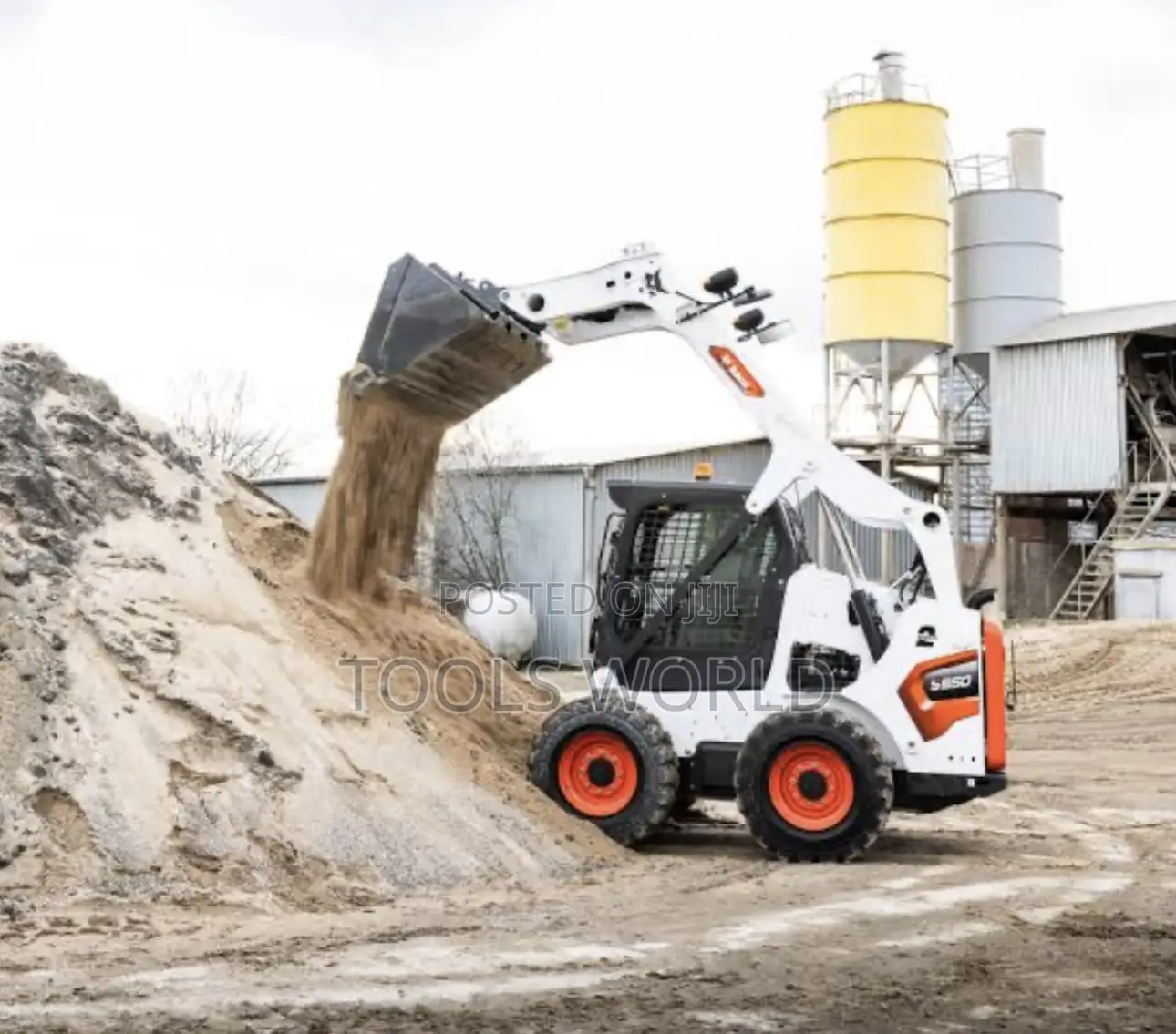 Multi Functional 3 in 1 Heavy Duty S650 Skid-Steer Loader Bobcat S650