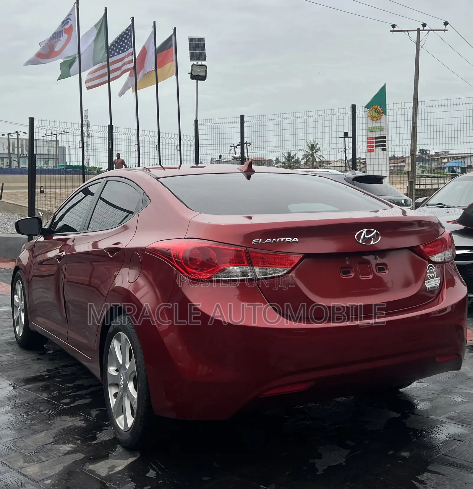 Hyundai Elantra Limited 4dr Sedan (1.8L 4cyl 6A) 2014 Burgundy