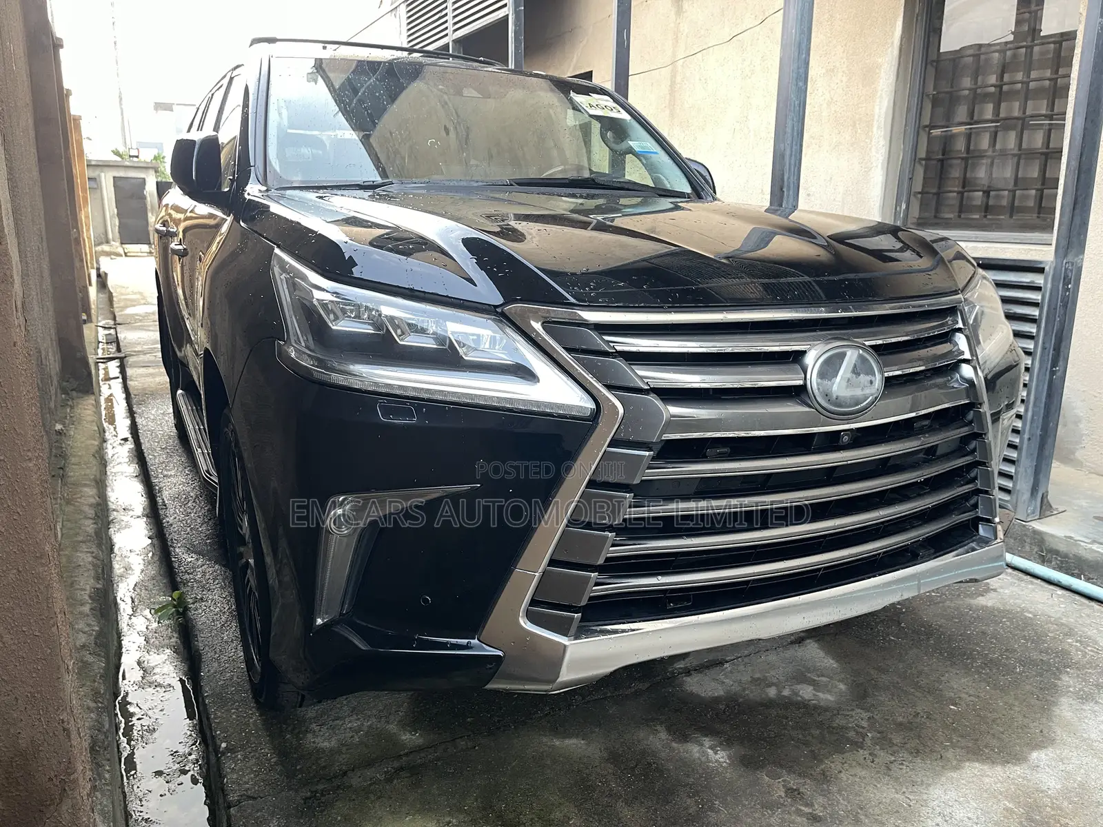 Lexus LX 570 AWD 2018 Black