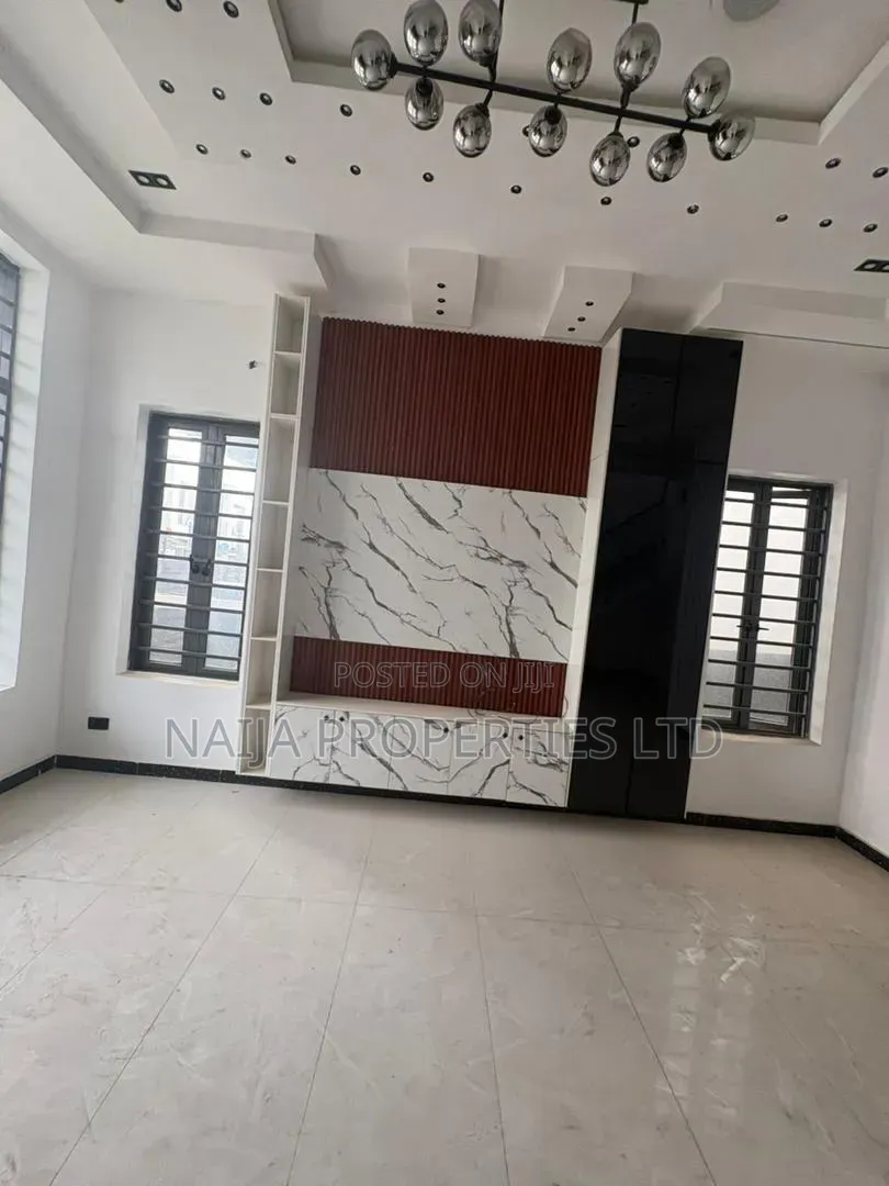 4bdrm Duplex in Lekki Palm City, Ado / Ajah for rent