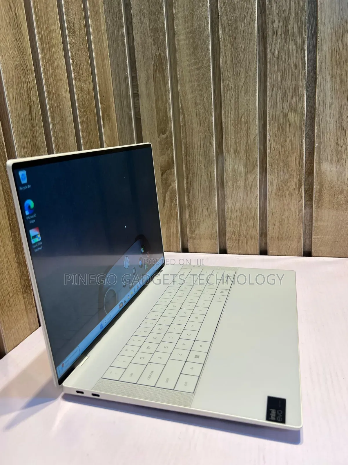Laptop Dell XPS 14 9440 16GB Intel Core Ultra 7 SSD 1T