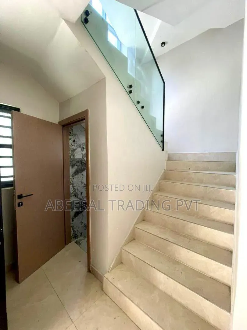 4bdrm Townhouse/Terrace in Lekki for sale