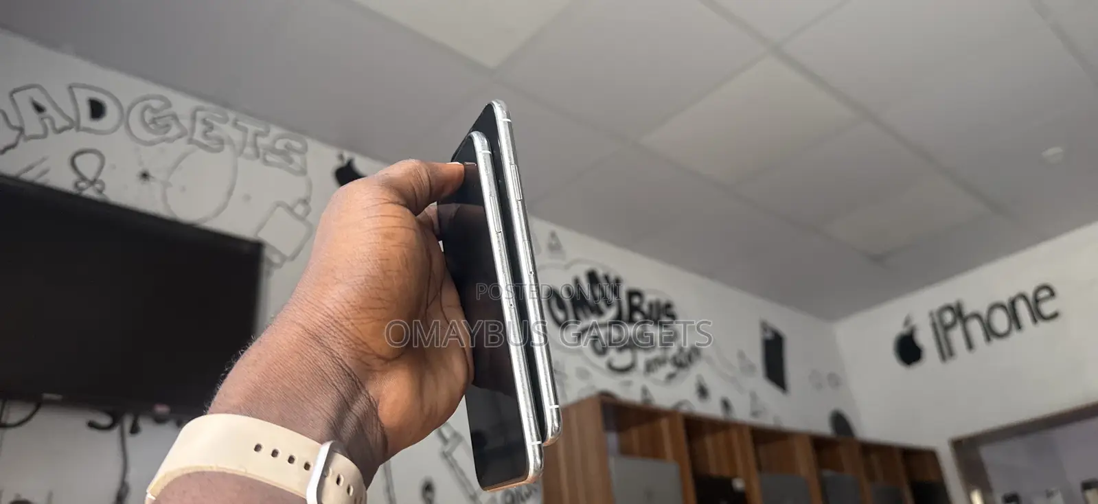 Apple iPhone 11 Pro Max 64 GB White