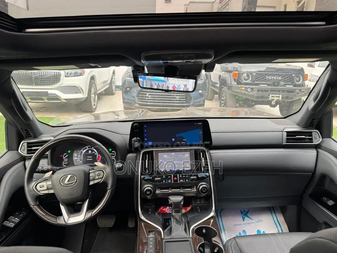 Lexus LX 600 2023 Black