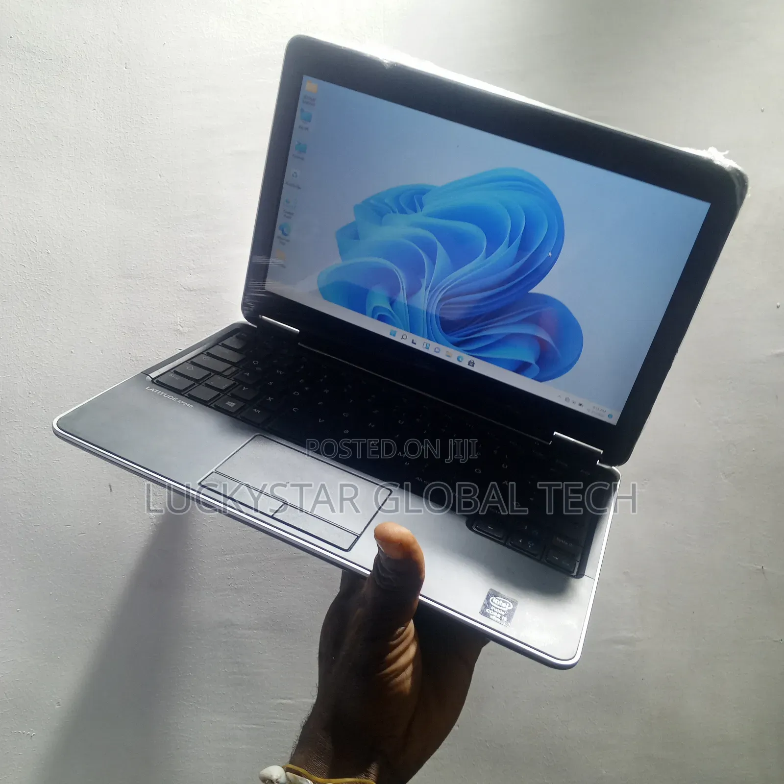 Laptop Dell Latitude E7240 8GB Intel Core i5 HDD 500GB