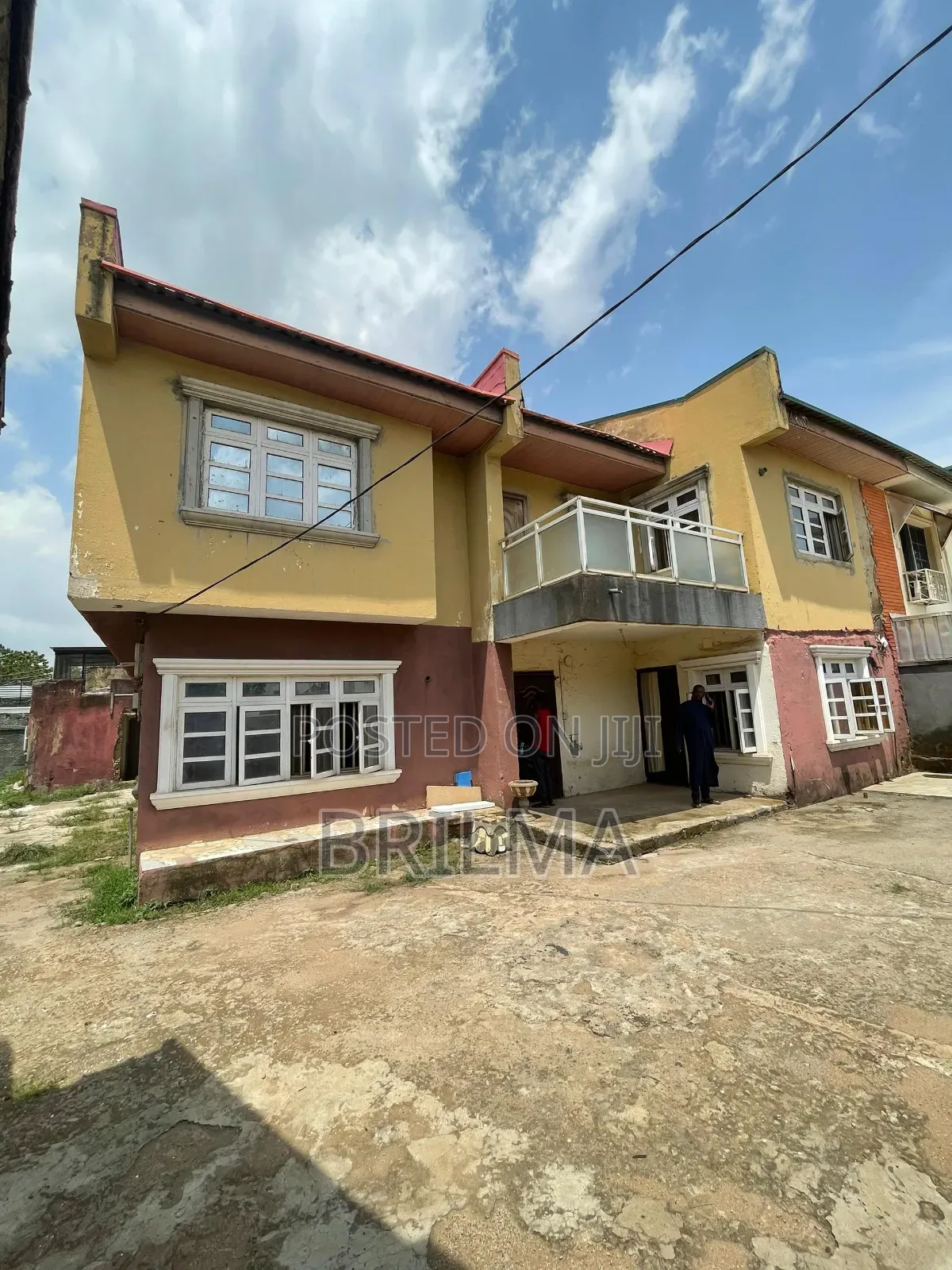 4bdrm Duplex in Kado for sale
