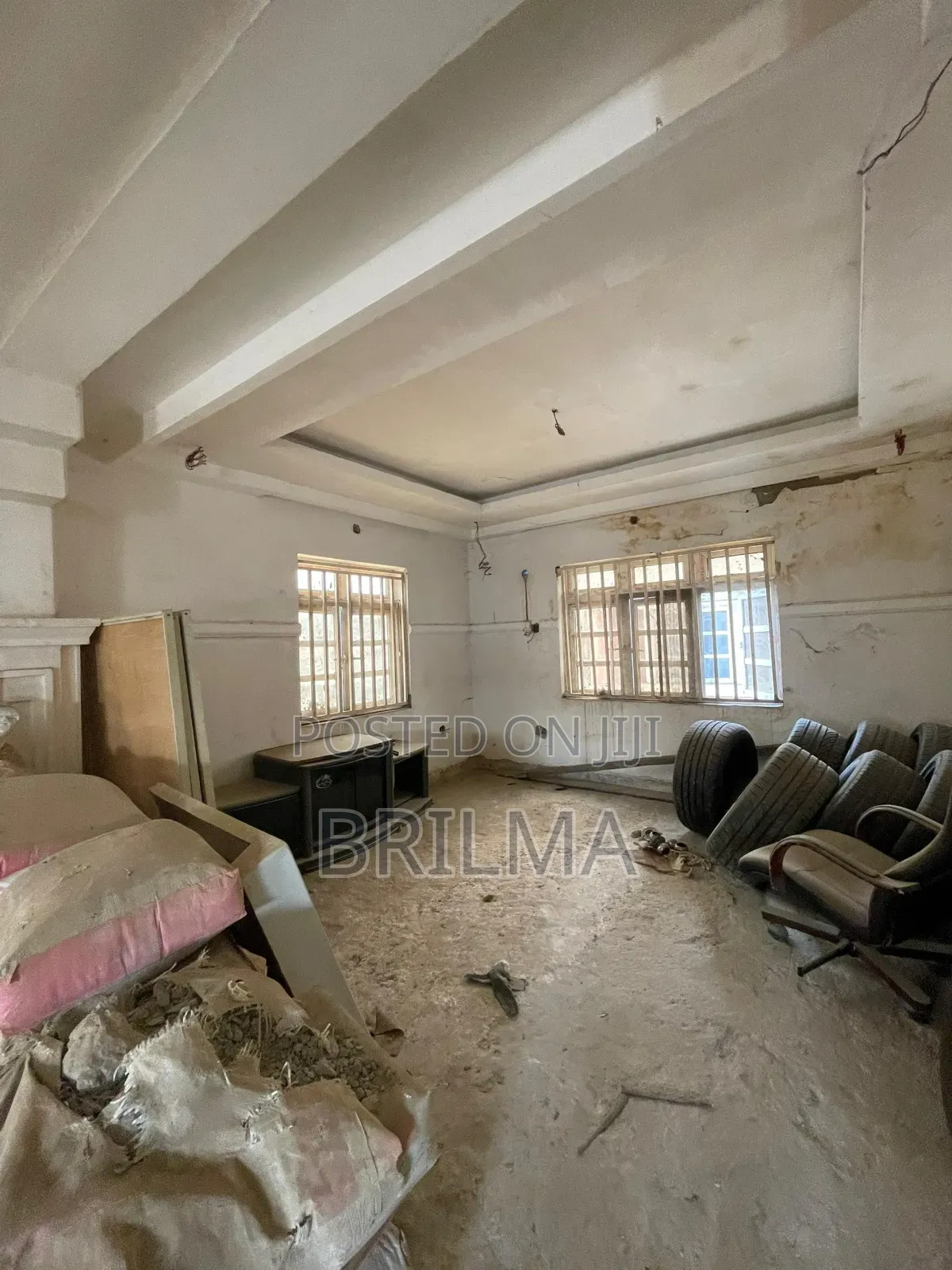 4bdrm Duplex in Kado for sale