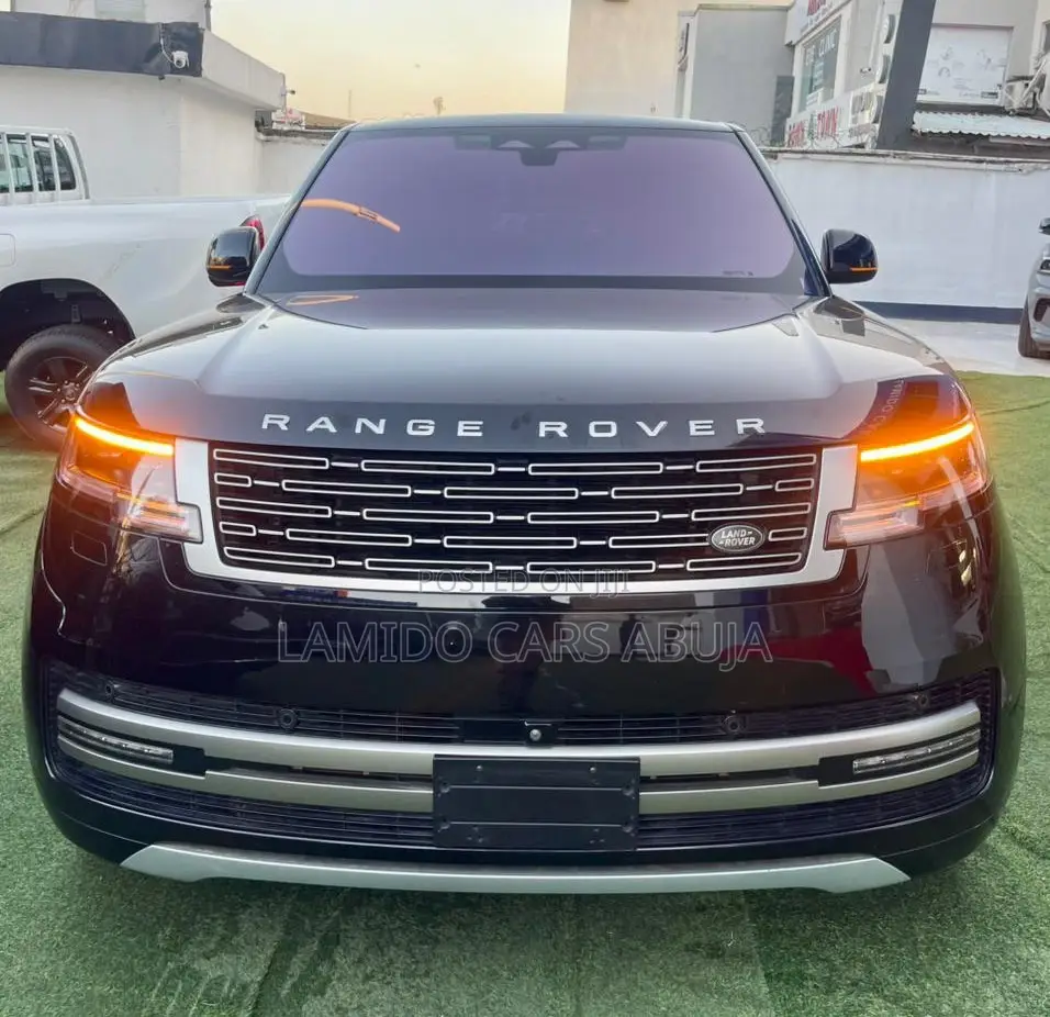Land Rover Range Rover Autobiography 2024 Black