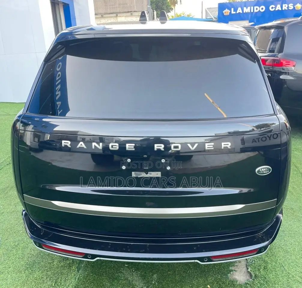 Land Rover Range Rover Autobiography 2024 Black