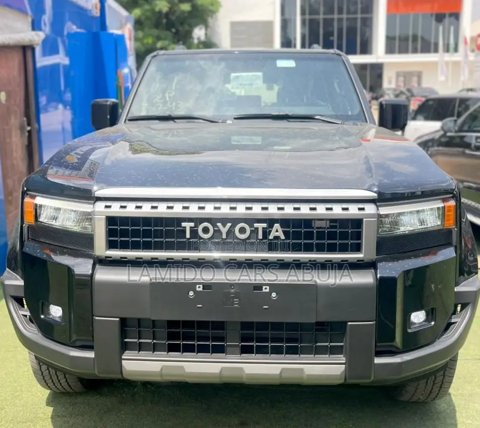 New Toyota Land Cruiser Prado 2.4 Petrol 2025 Black