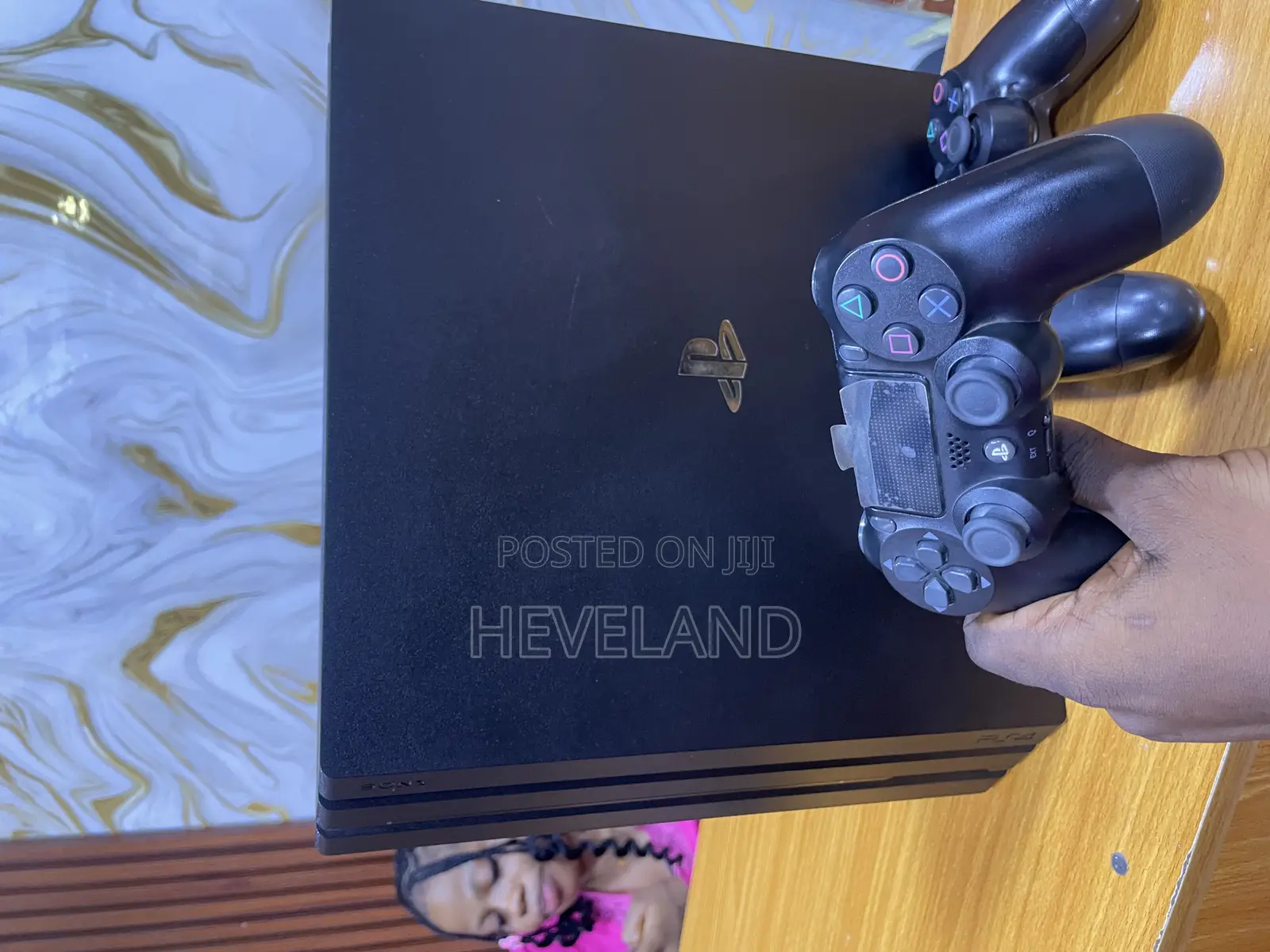 Belgium Ps4 Pro (With Games Installed)