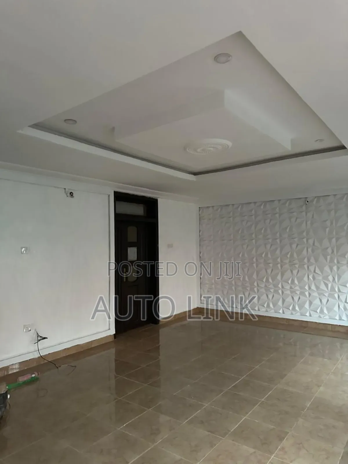 3bdrm Bungalow in Enugu for rent