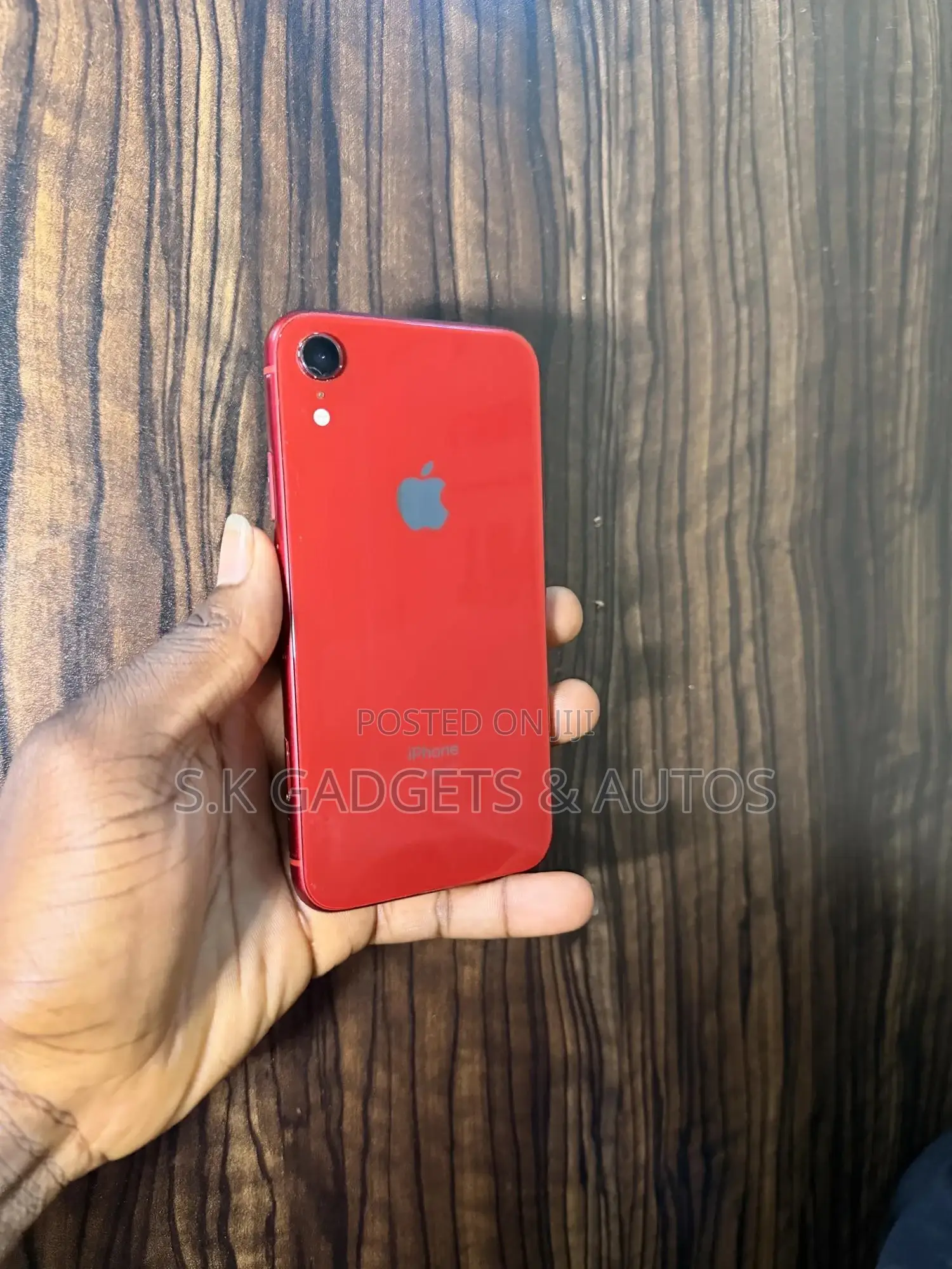 Apple iPhone XR 64 GB Red