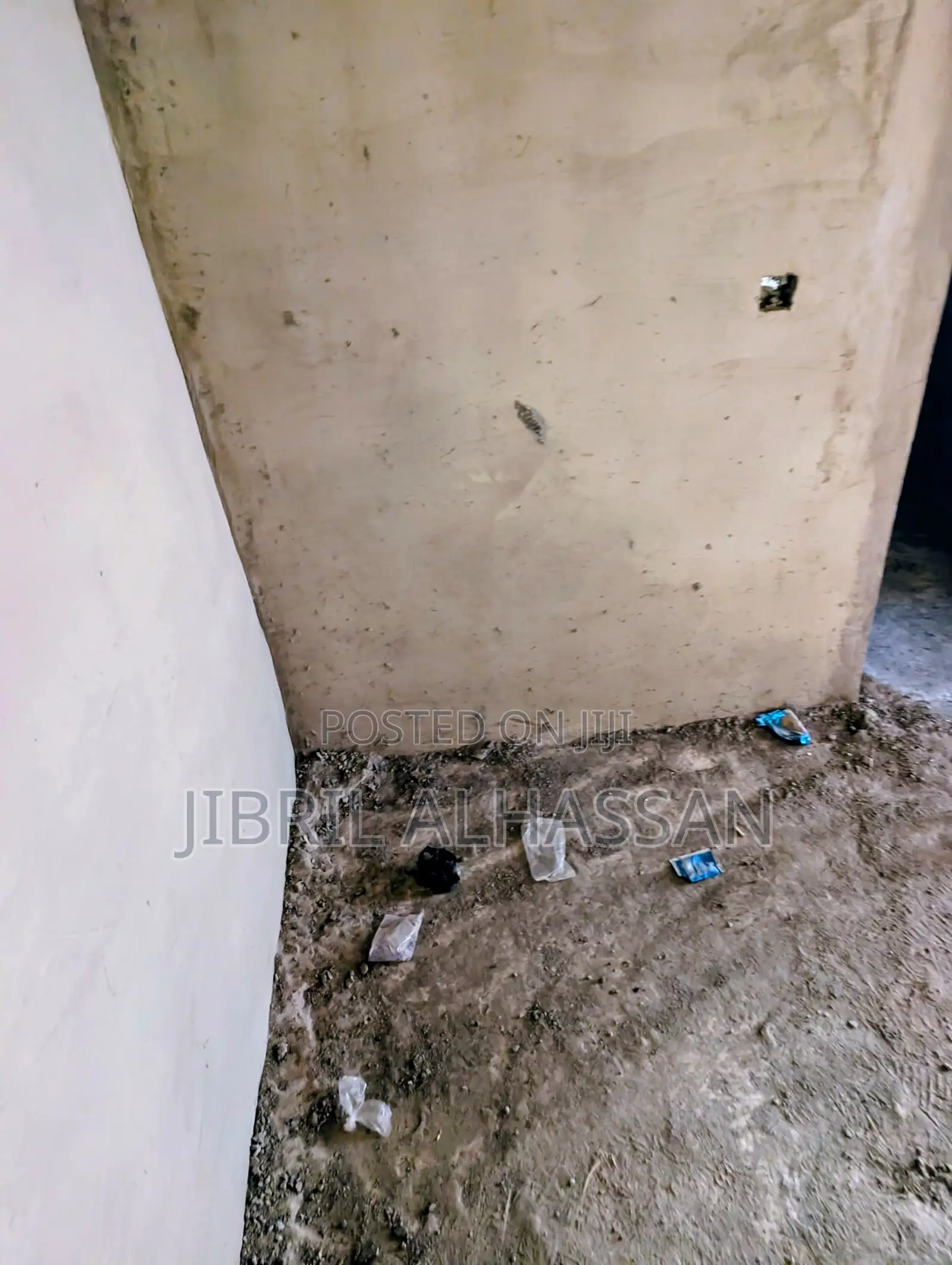 5bdrm Townhouse/Terrace in Gaduwa for sale