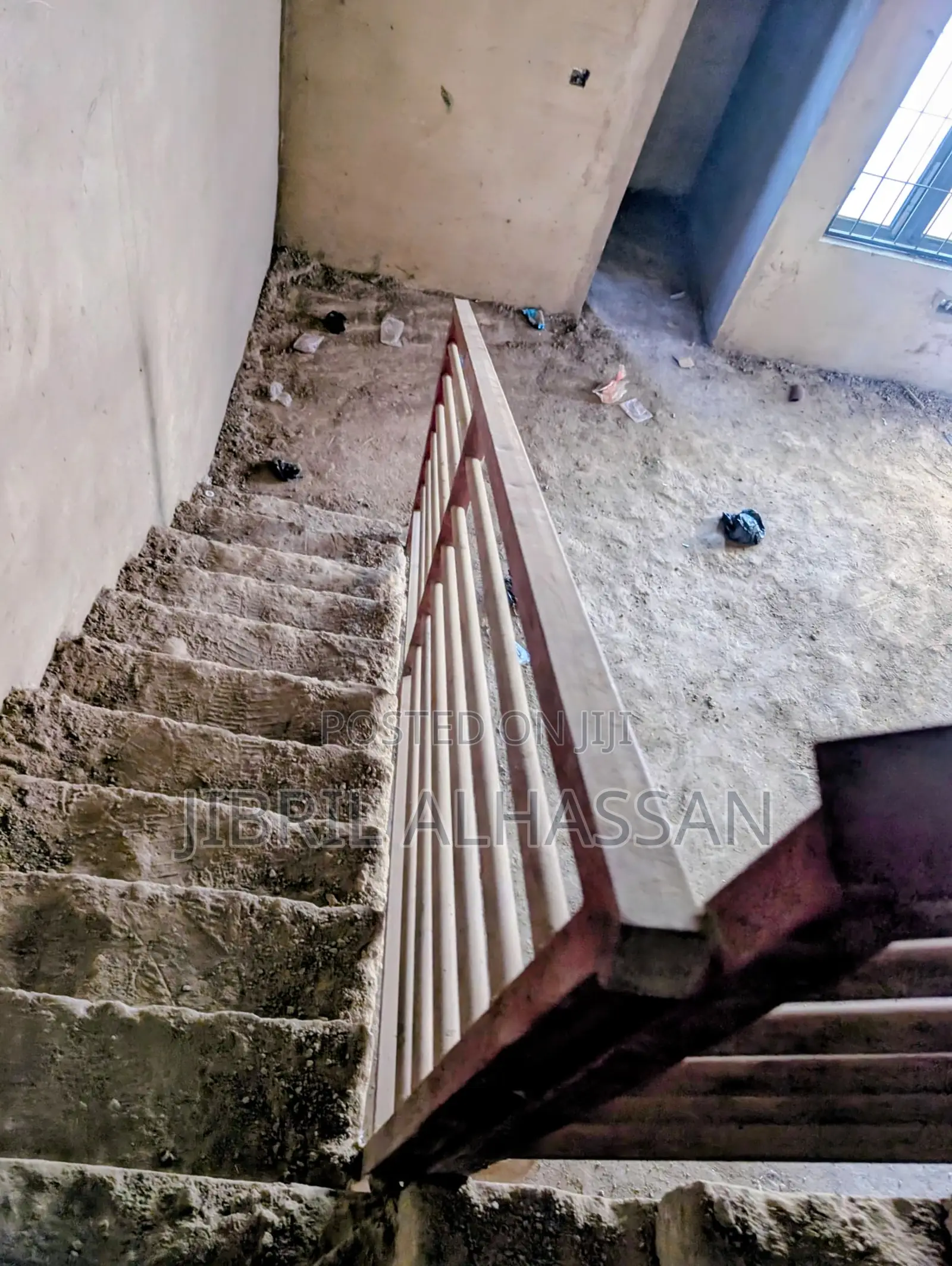 5bdrm Townhouse/Terrace in Gaduwa for sale