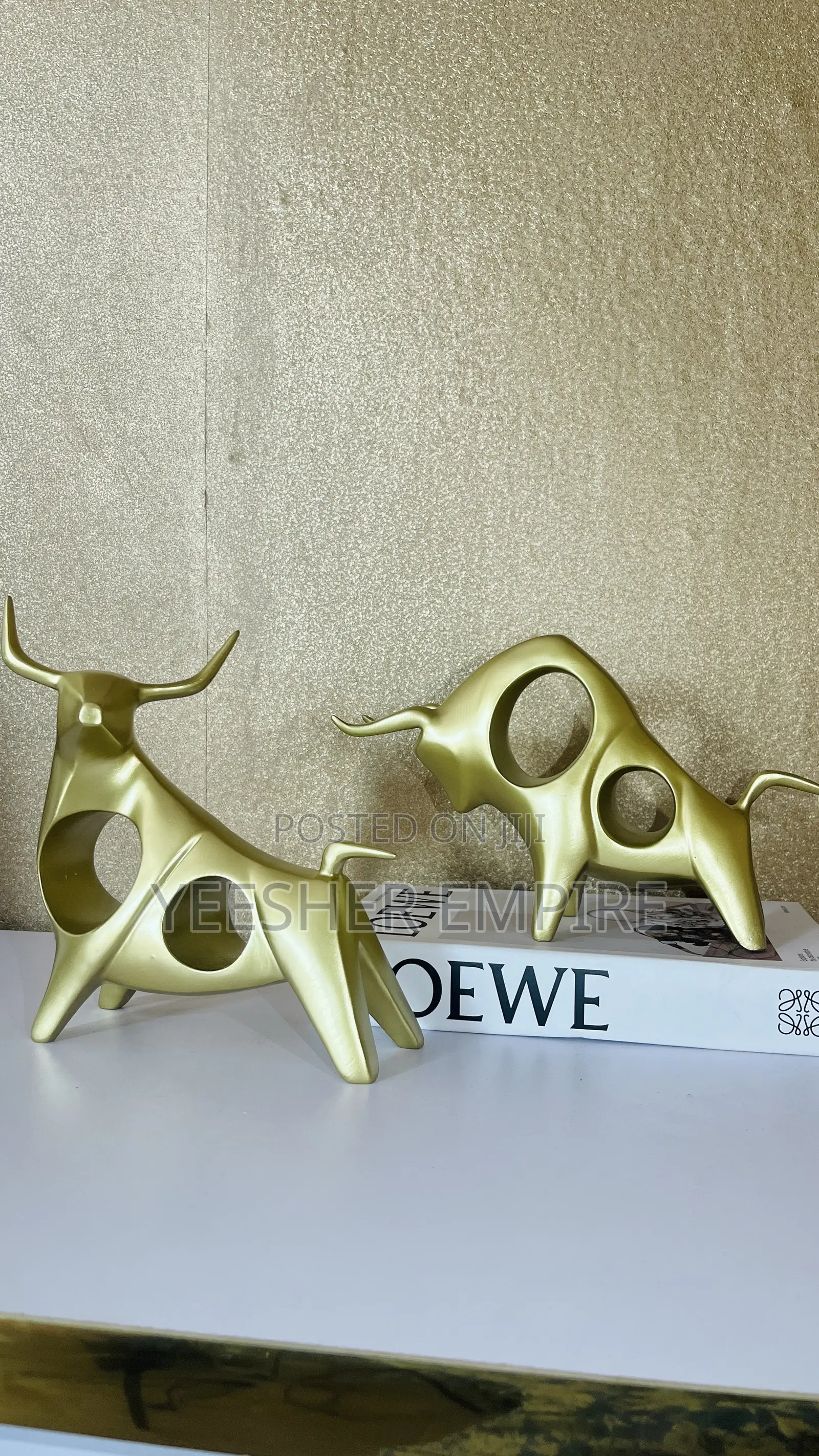Bull Decor Figurine