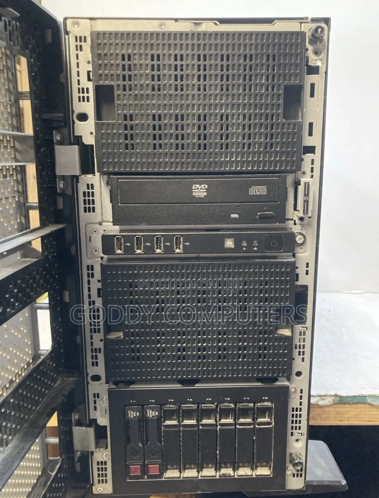 Server HP ProLiant ML 64GB Intel Xeon HDD 2T