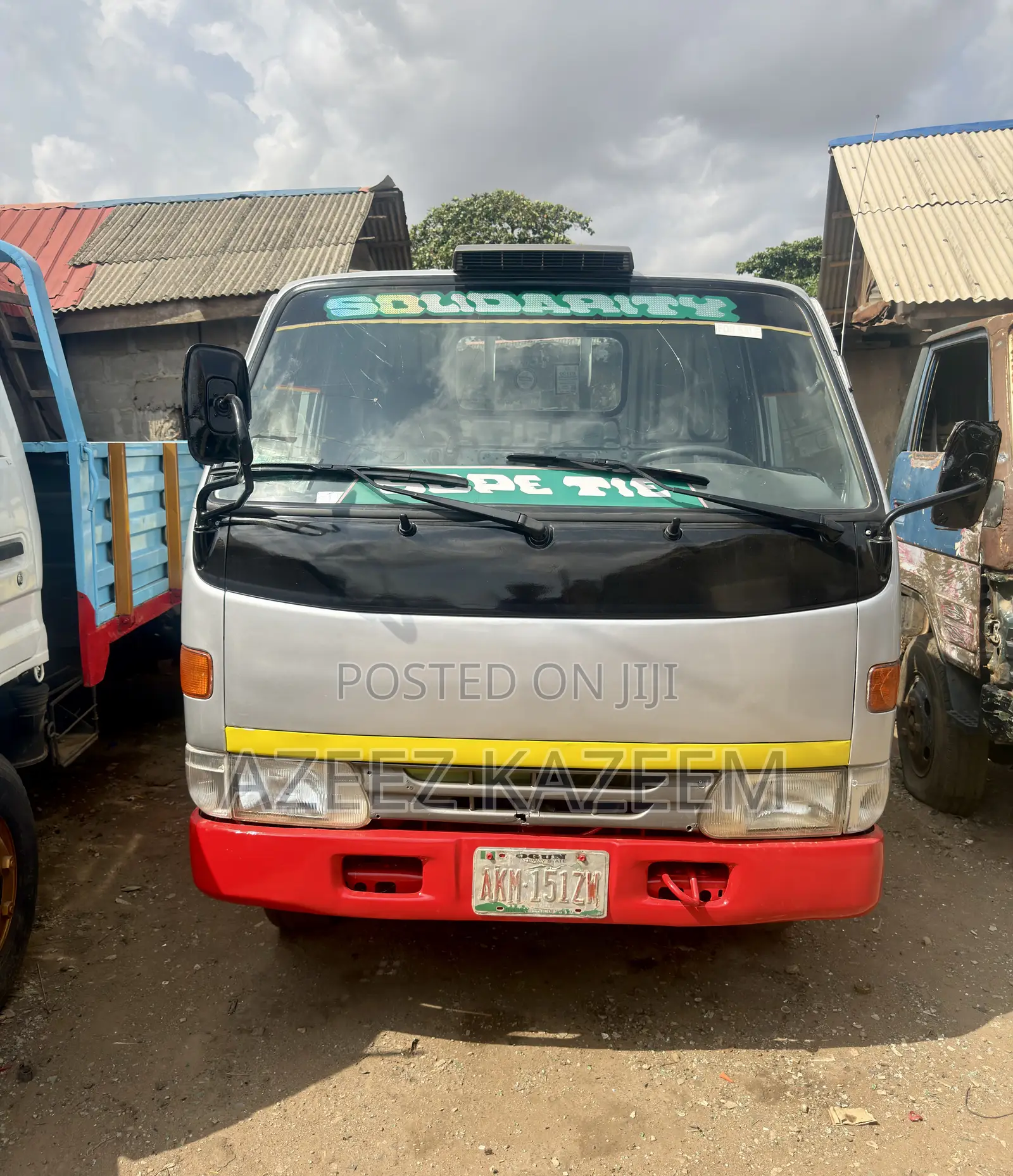 Toyota Dyna 150 2000 Silver