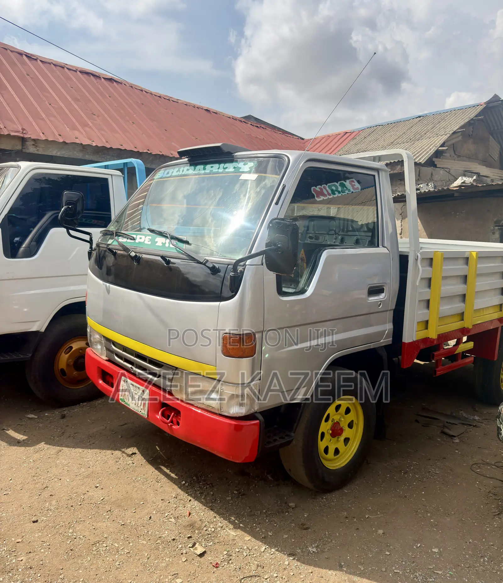 Toyota Dyna 150 2000 Silver