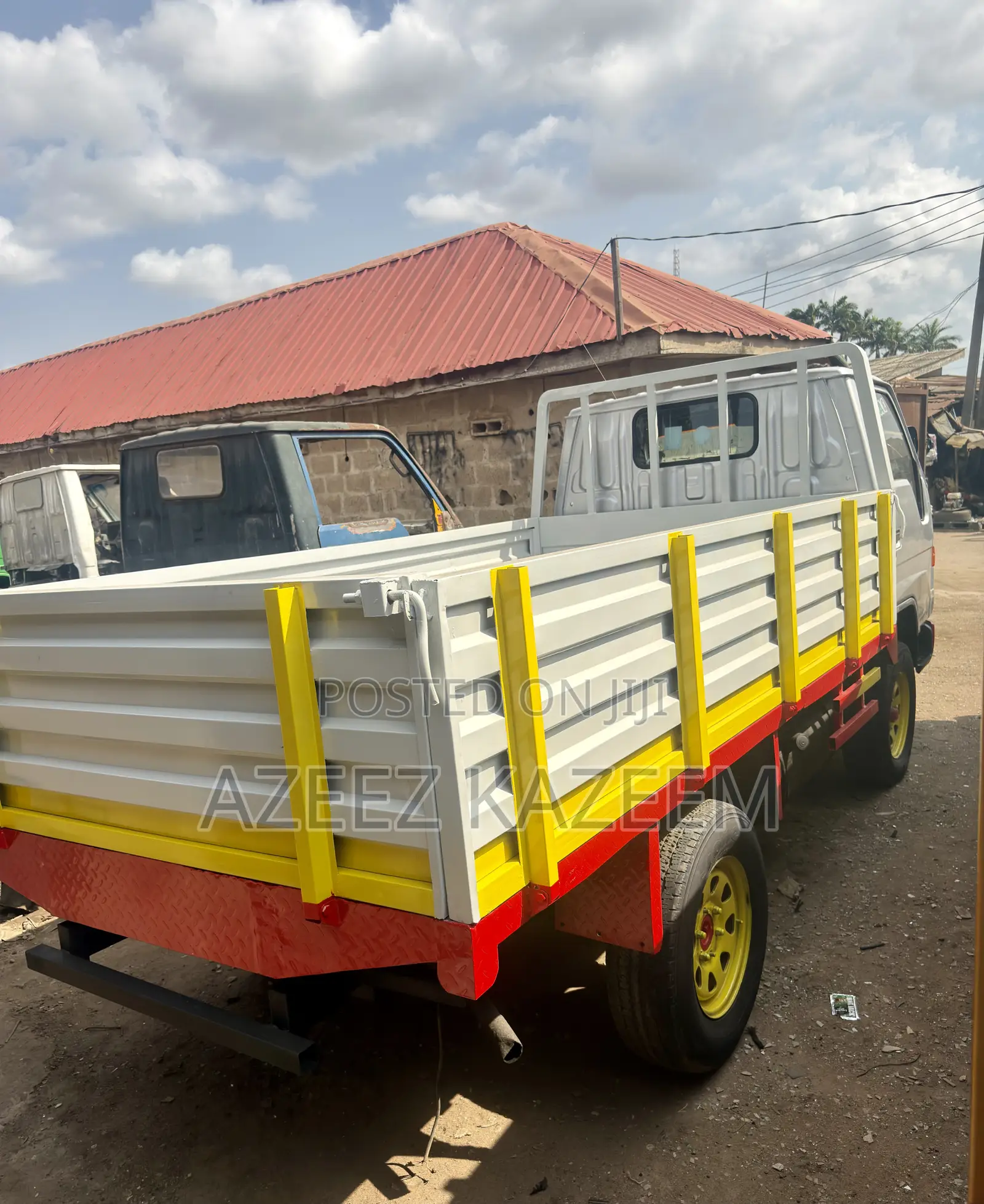 Toyota Dyna 150 2000 Silver