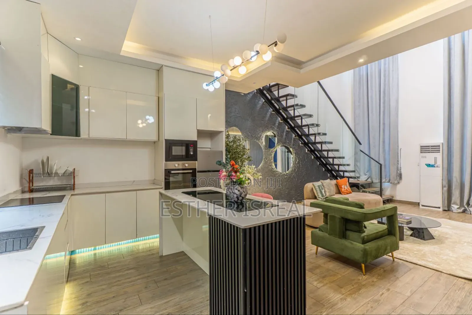 Loft 1 Bedroom Apartment