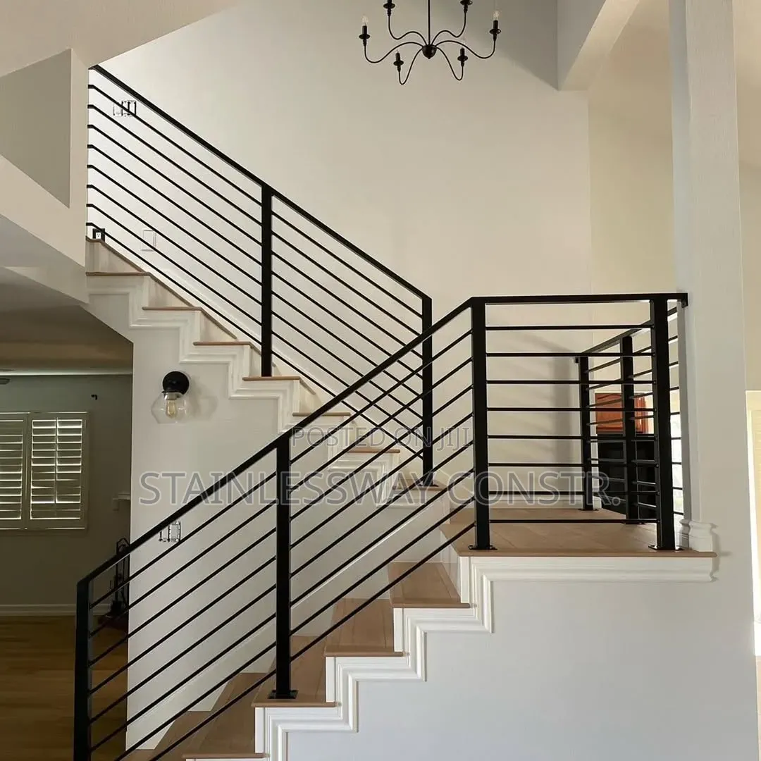 Simple Indoor/Outdoor Railing That Fits