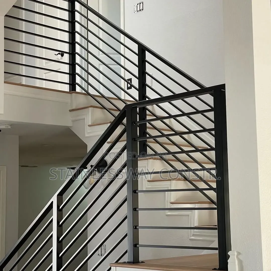 Simple Indoor/Outdoor Railing That Fits