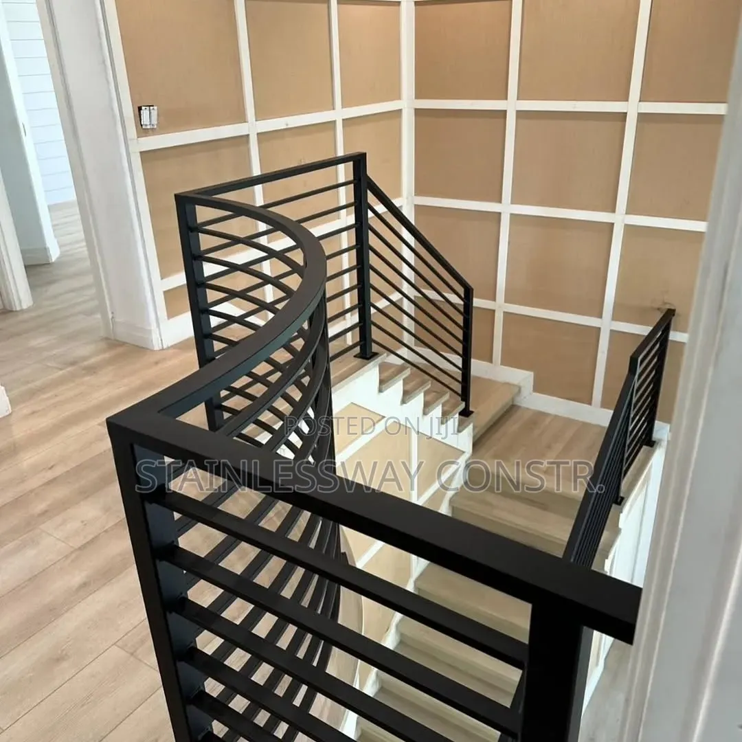 Elegant and Simplicity Railing