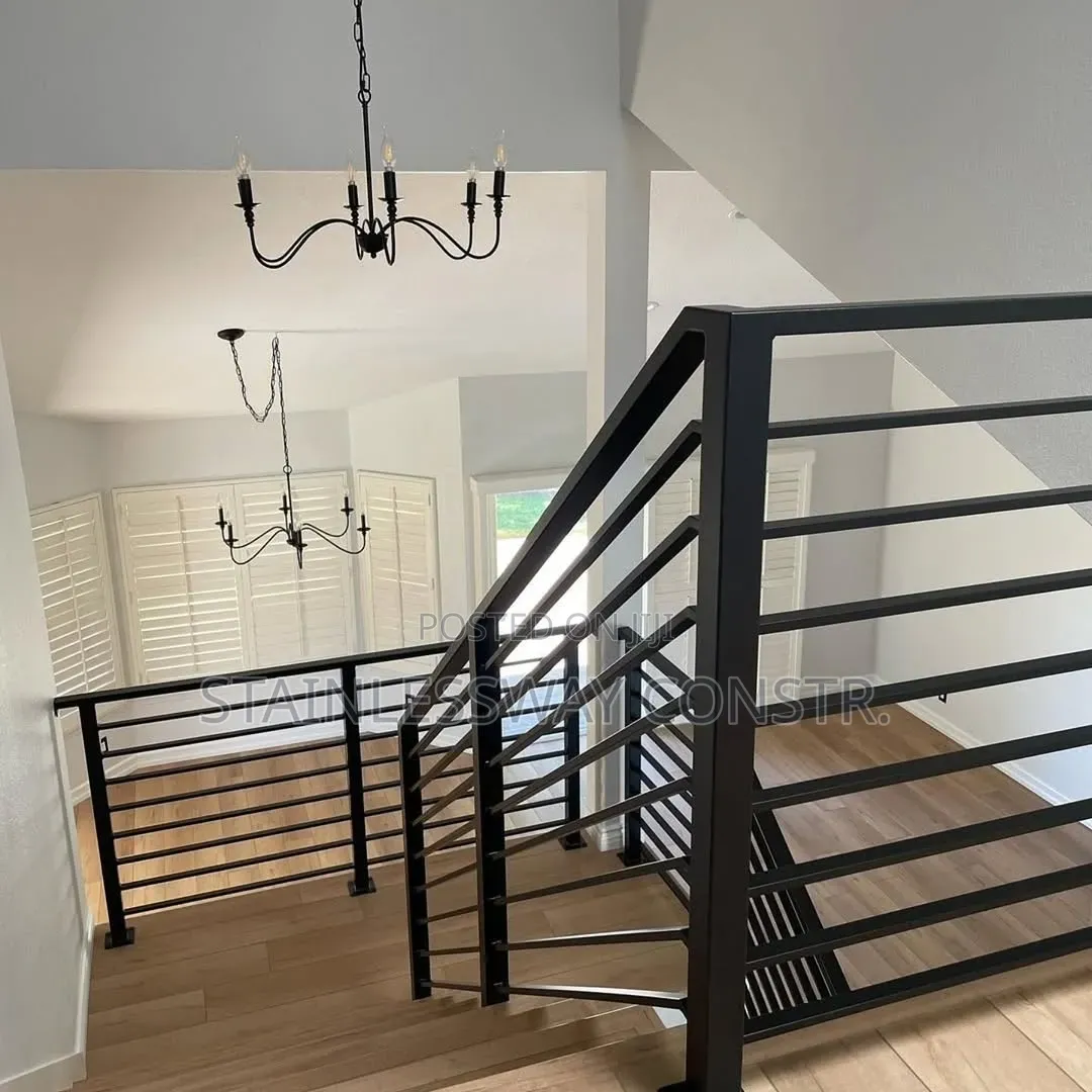 Elegant and Simplicity Railing