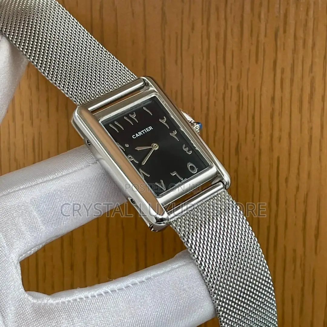 Cartier Quality Luxury Ladies Chain Strap Wristwatch