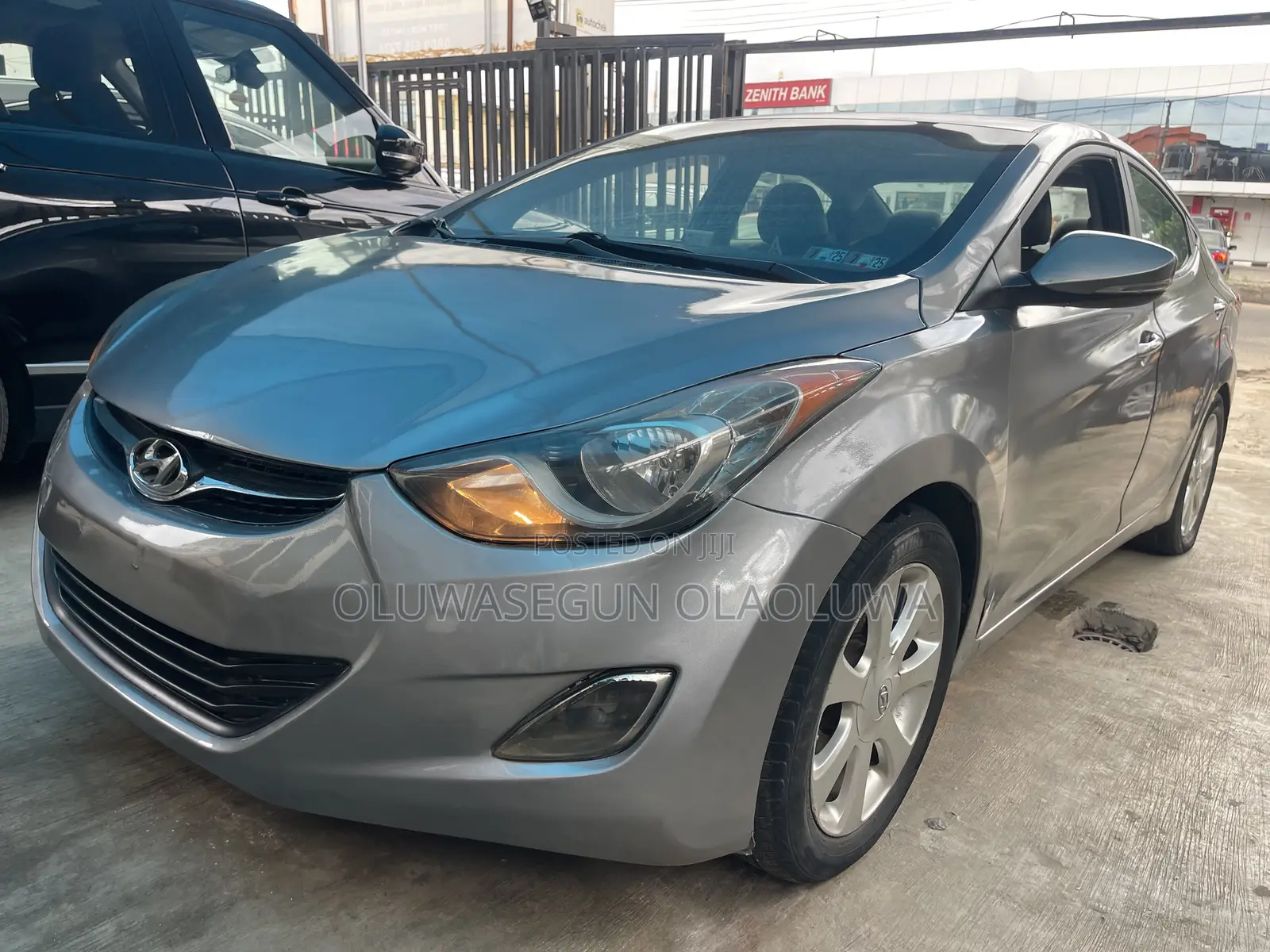 Hyundai Elantra GLS 2011 Silver