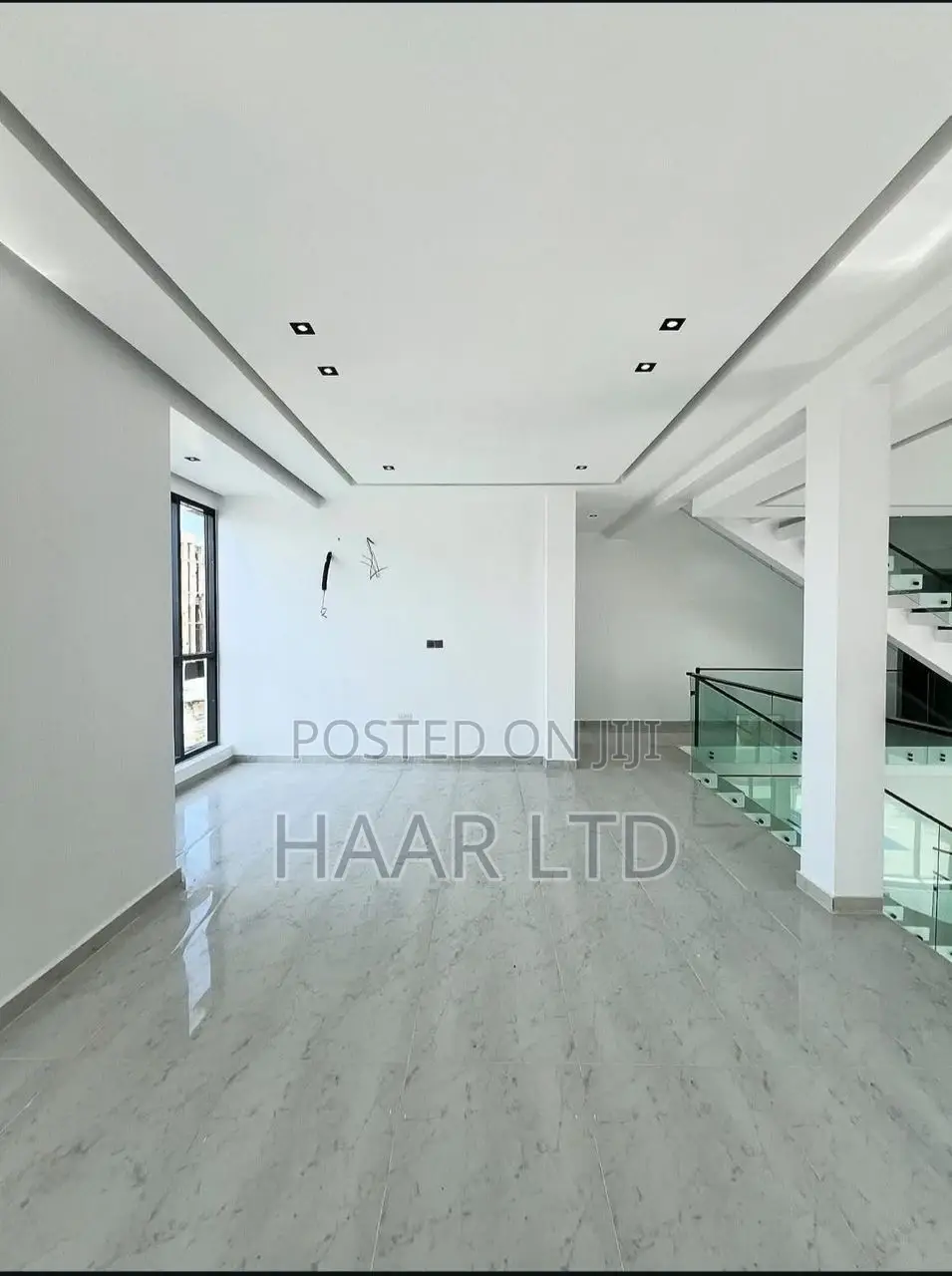 5bdrm Duplex in Ikate for sale