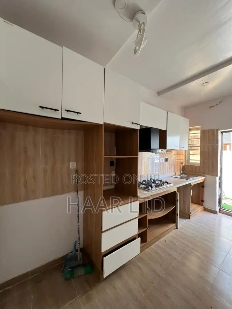 3bdrm Duplex in Ikota for rent