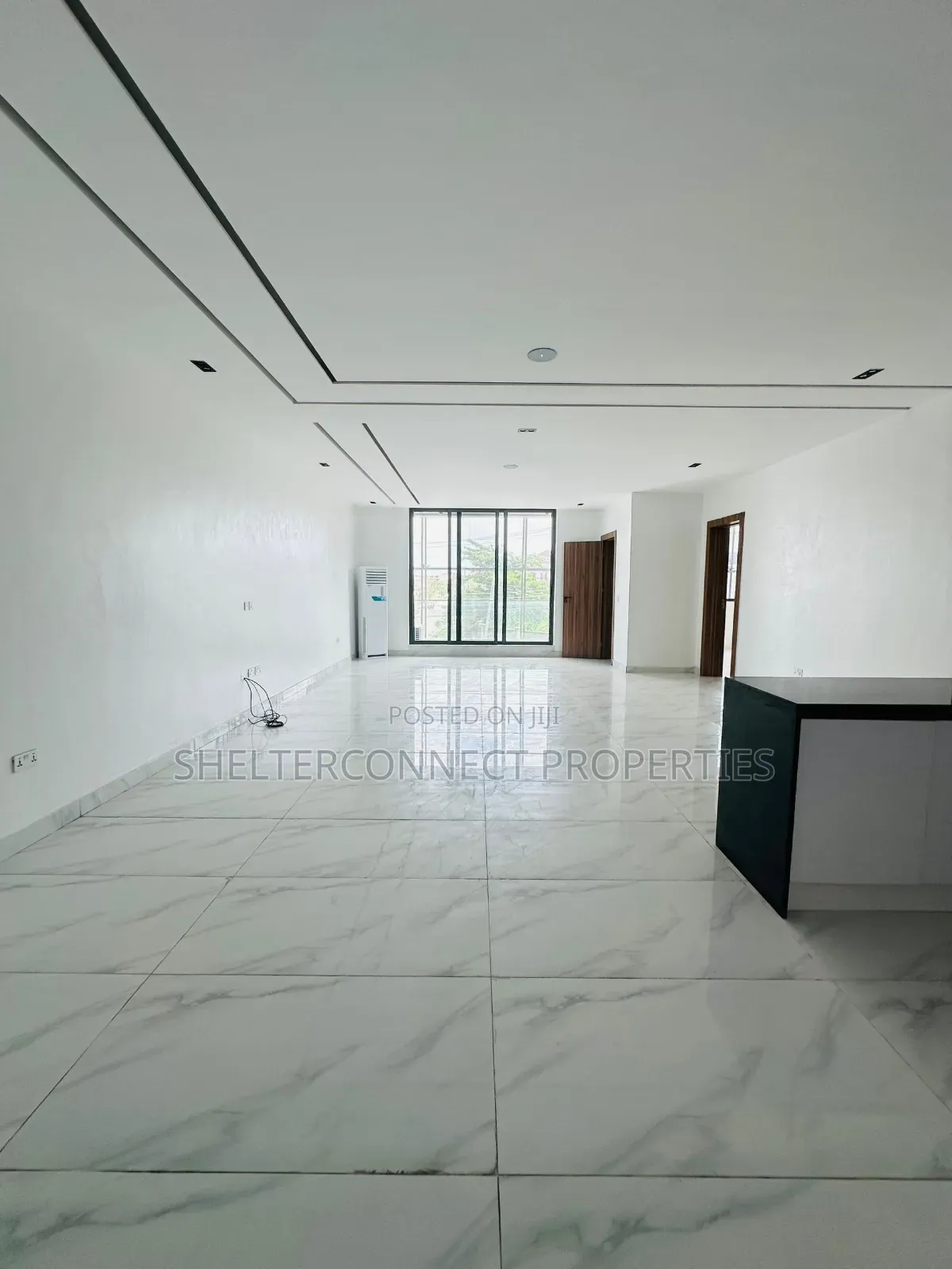 2bdrm Apartment in Lekki Phase 1 for sale