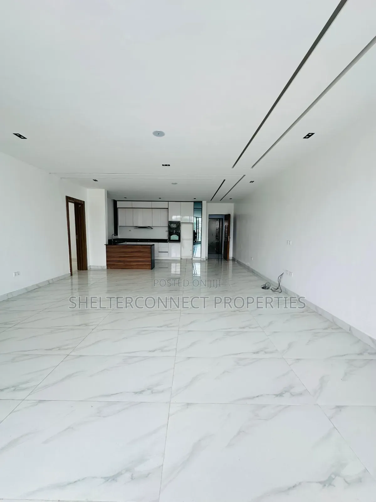 2bdrm Apartment in Lekki Phase 1 for sale