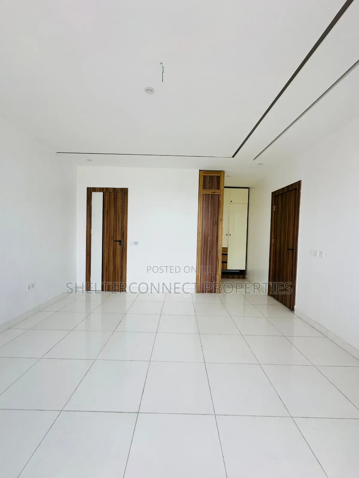2bdrm Apartment in Lekki Phase 1 for sale