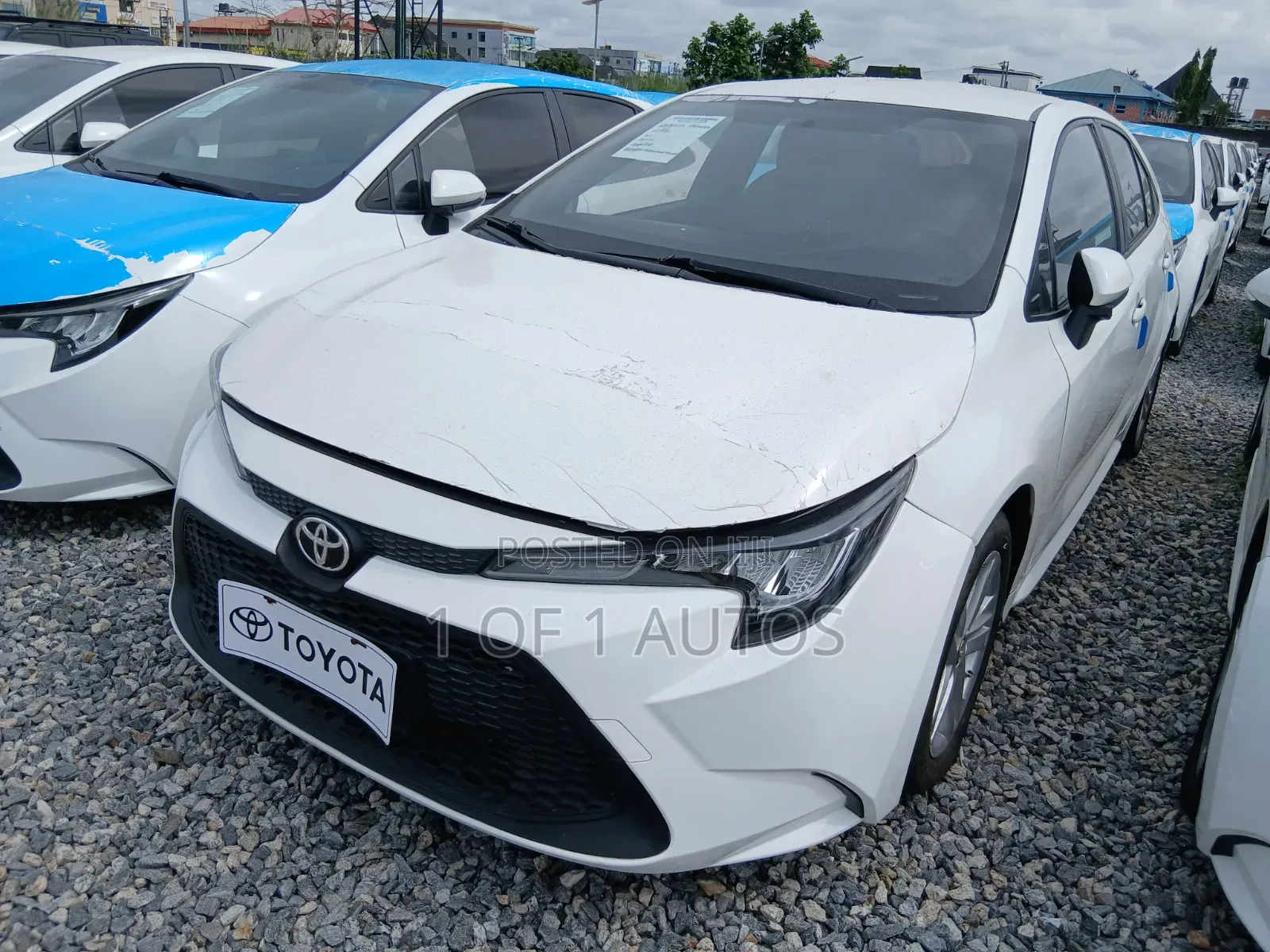 Toyota Corolla LE 2021 White