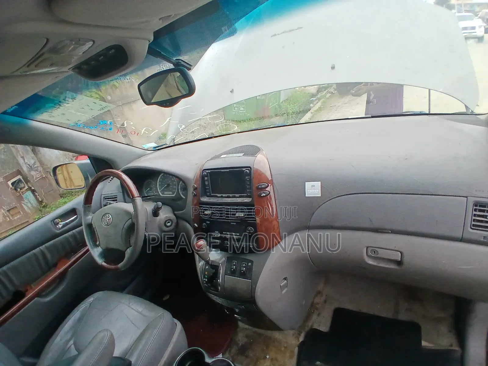 Toyota Sienna 2005 Gray