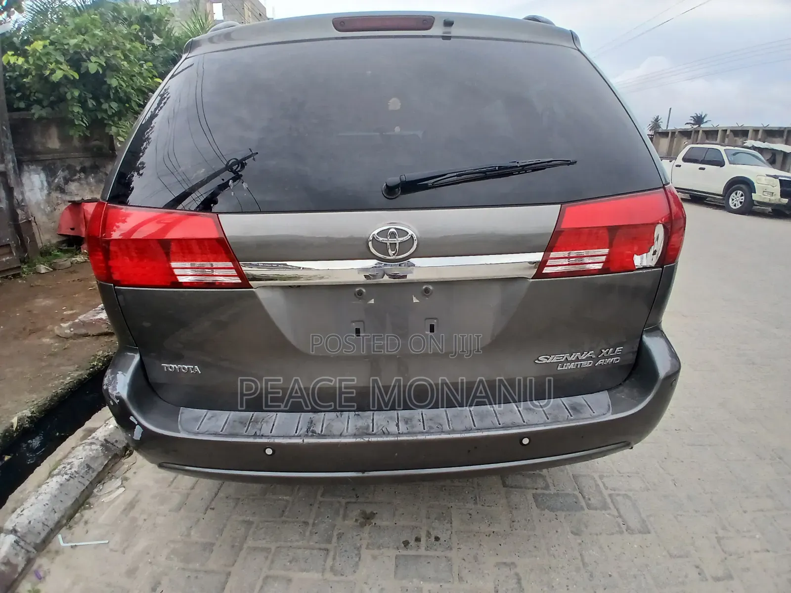 Toyota Sienna 2005 Gray