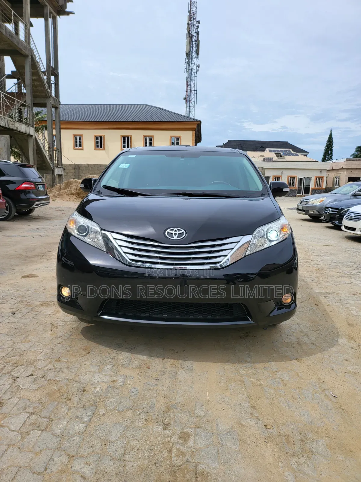 Toyota Sienna Limited 7-Passenger 4dr Minivan AWD (3.5L 6cyl 6A) 2014
