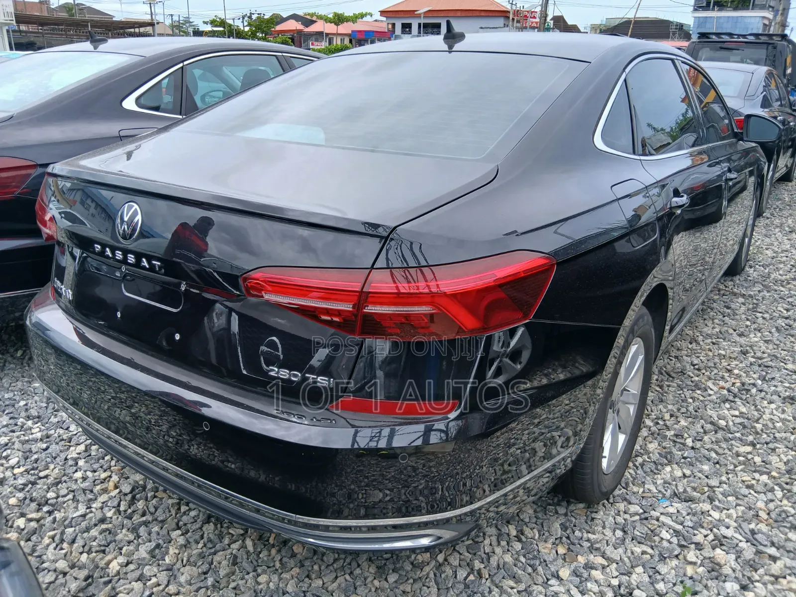 Volkswagen Passat 2.0T SE 2022 Black