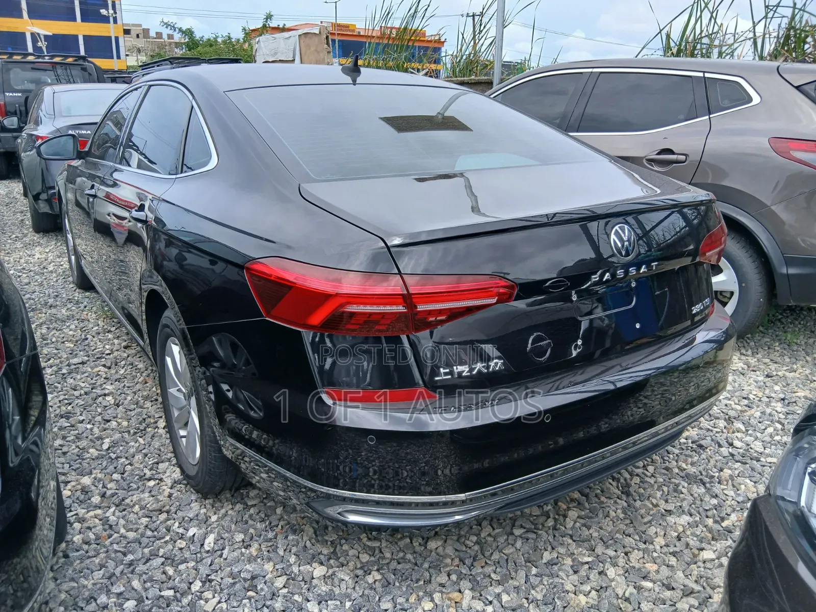 Volkswagen Passat 2.0T SE 2022 Black