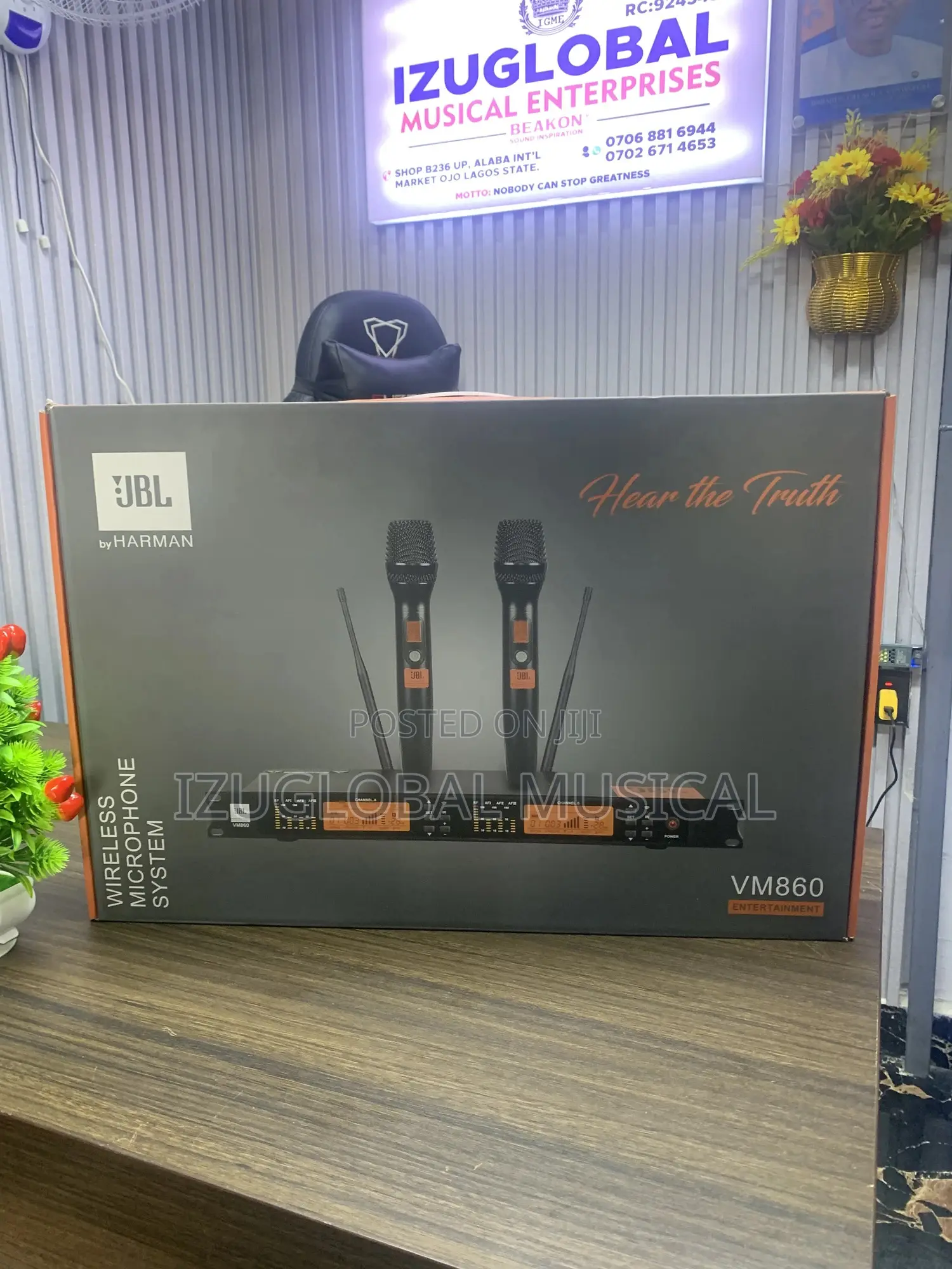 JBL Vm860 Digital Wireless Microphone