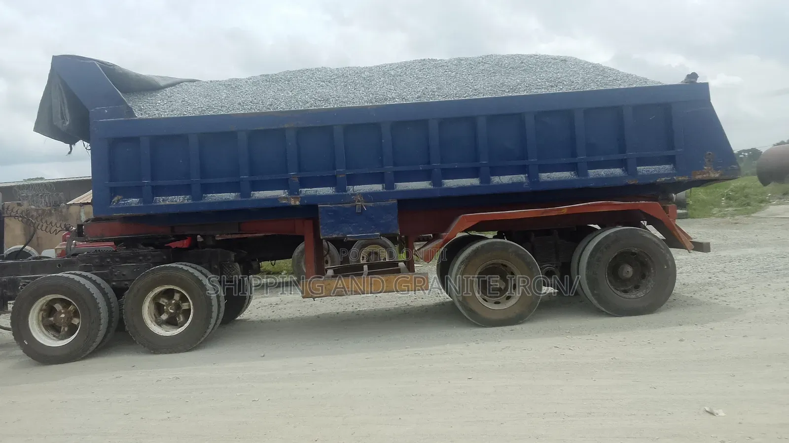 All Size of Material Is Available Granite and Shipping