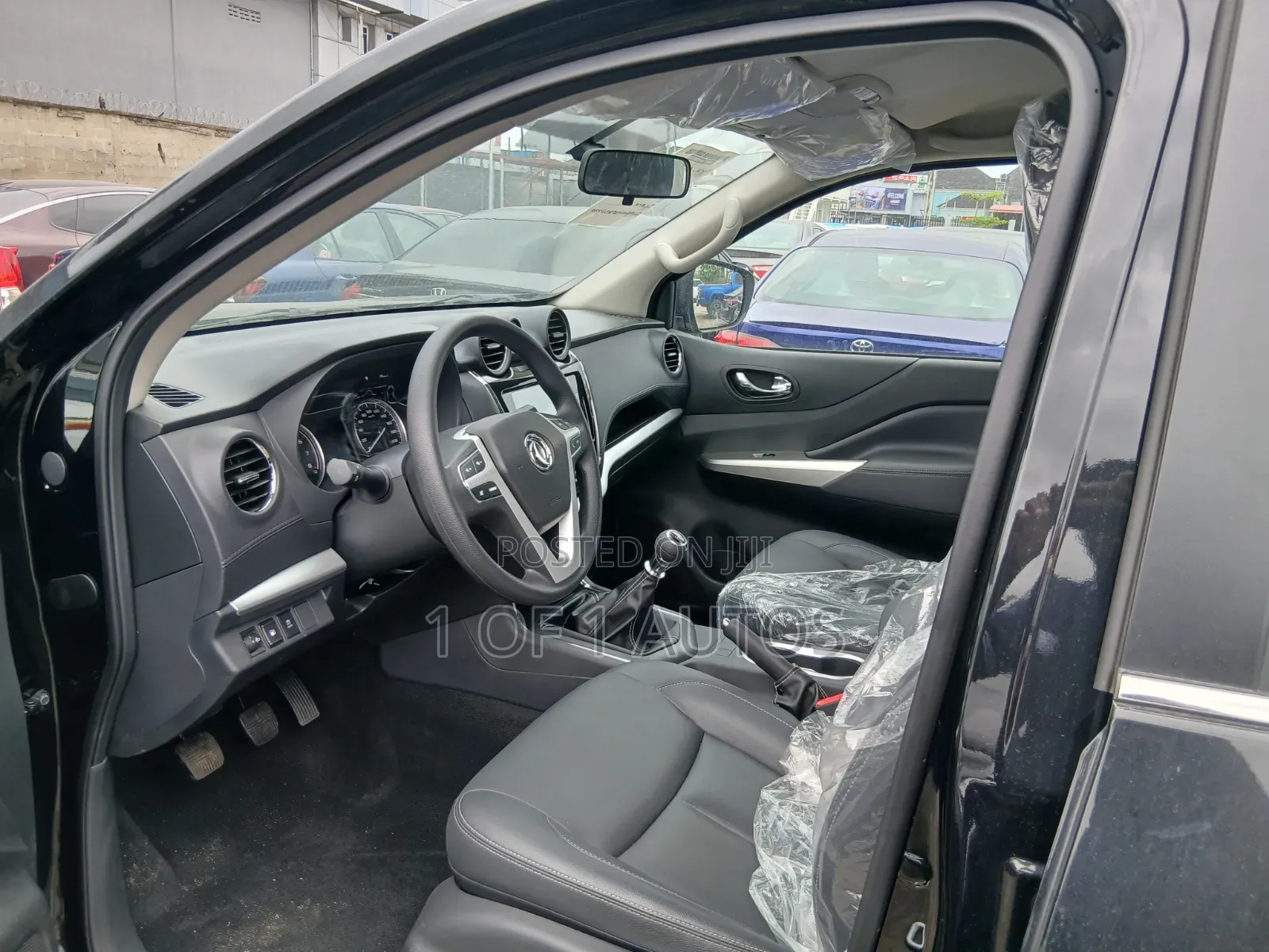 New Dongfeng Rich 6 2025 Black