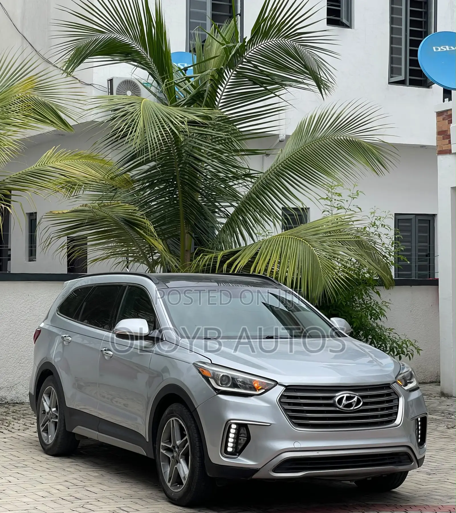 Hyundai Santa Fe Limited Ultimate AWD 2018 Silver
