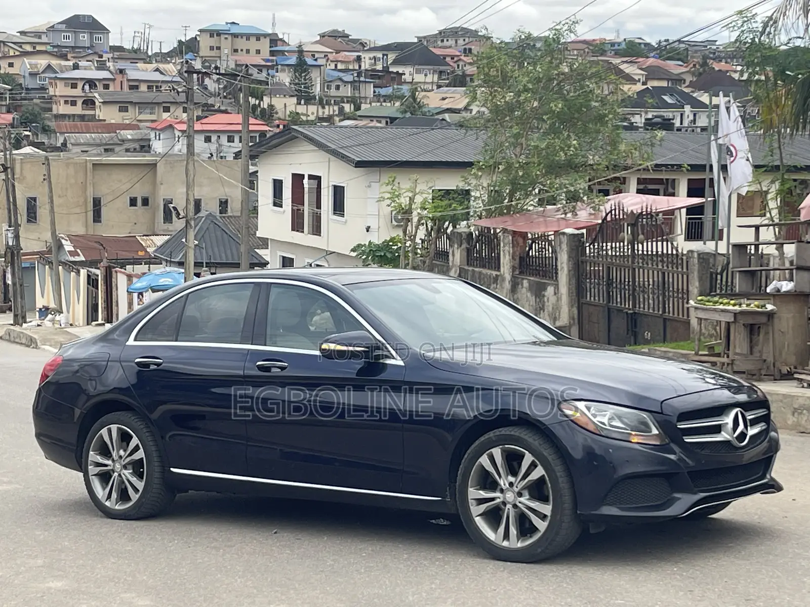 Mercedes-Benz C300 2015 Blue